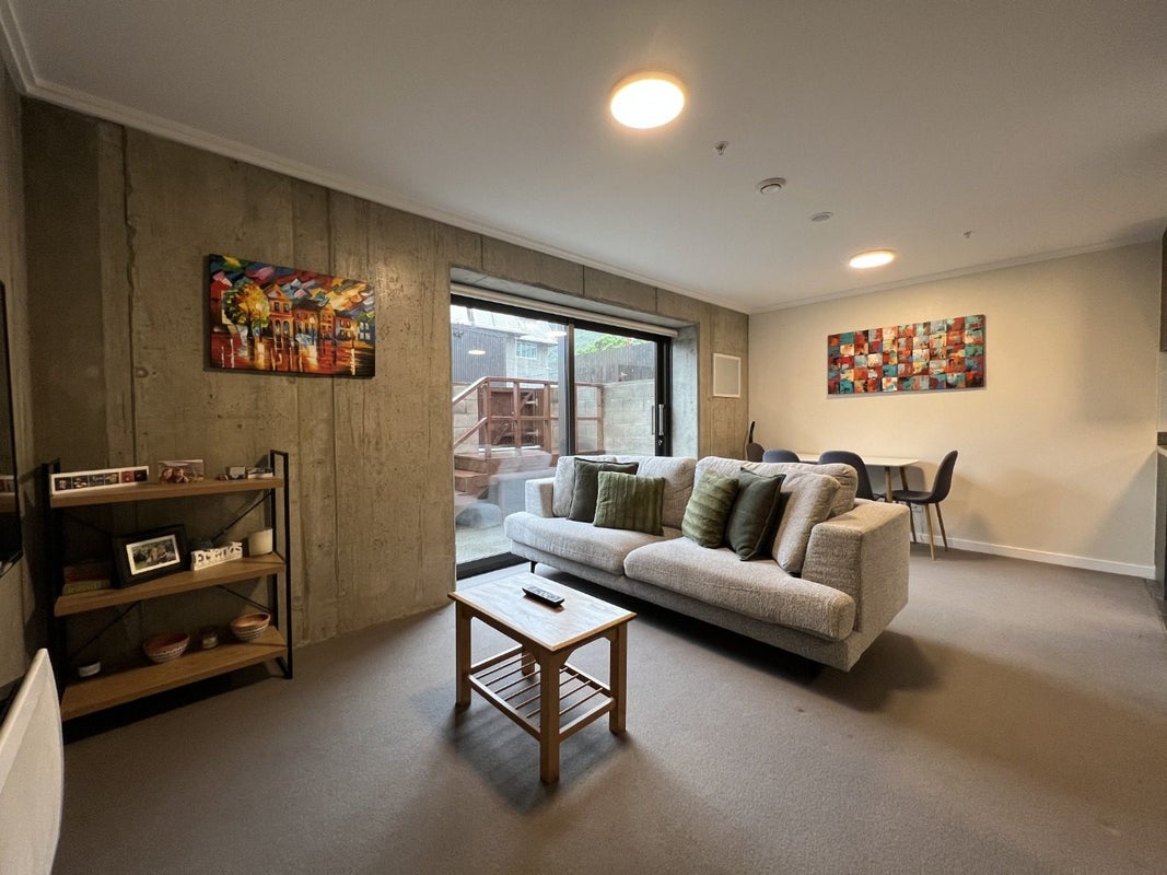 1/111G Molesworth Street, Thorndon, Wellington - Carousel 2