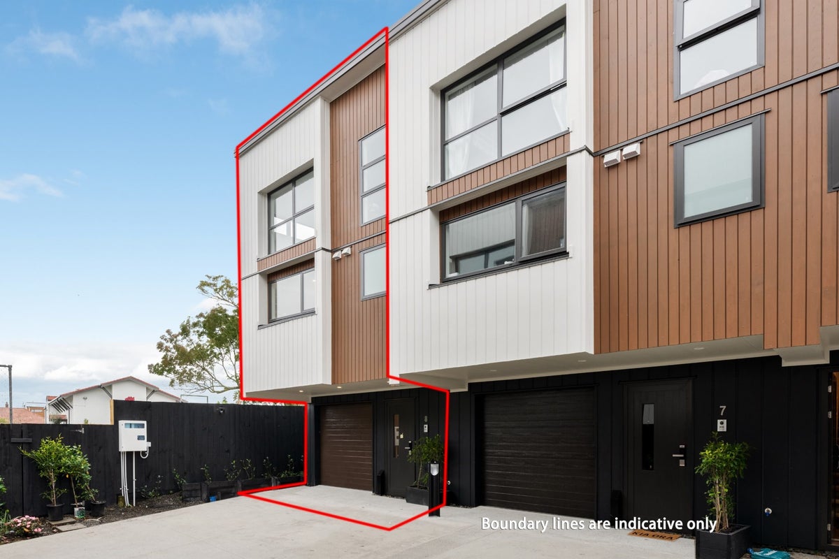 8/16 Williamson Avenue, Belmont, Auckland - Carousel 1