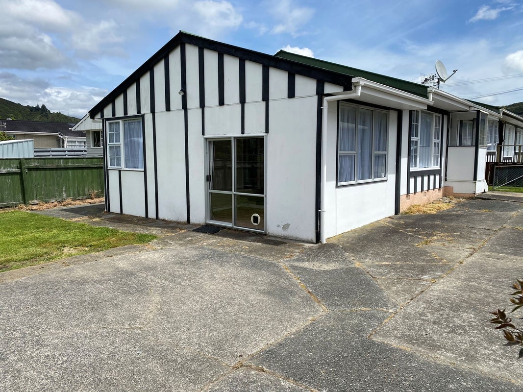 2/87 Main Road, Wainuiomata, Lower Hutt - Carousel 2