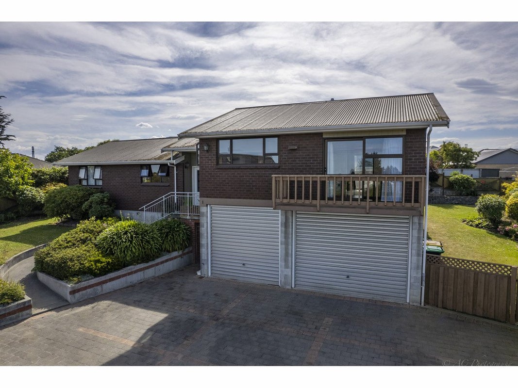 1 Lachlan Place, Marchwiel, Timaru - Carousel 1