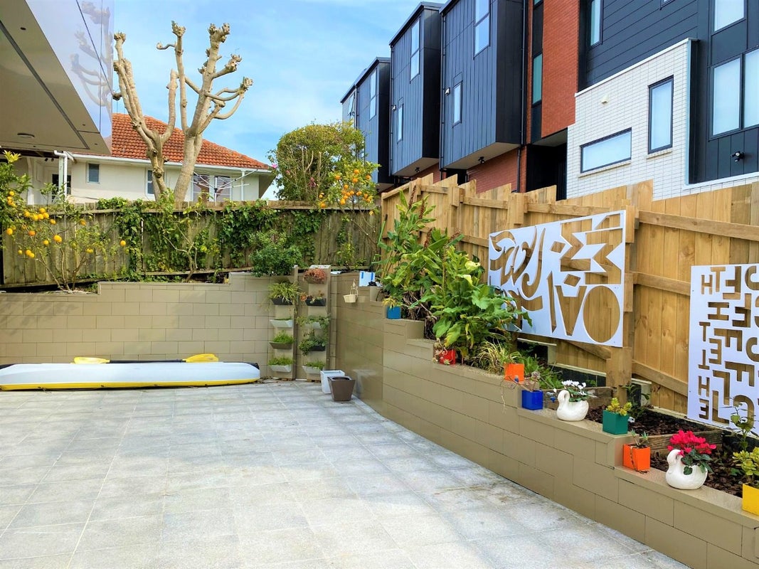 14A Waterloo Street, Howick, Auckland - Carousel 1