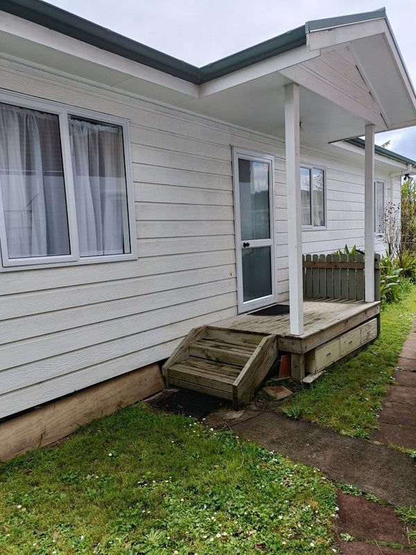 2 Celtic Crescent, Ellerslie, Auckland - Carousel 2