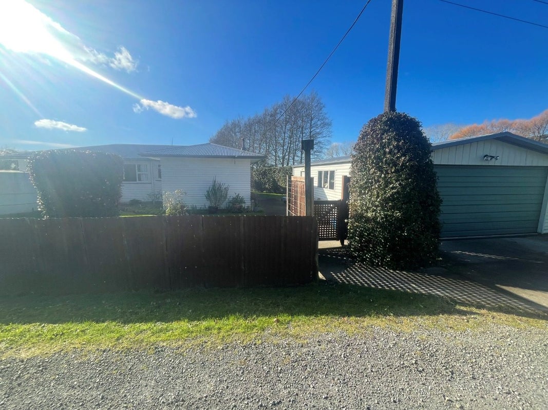 135 Lepper Road, Inglewood - Carousel 2