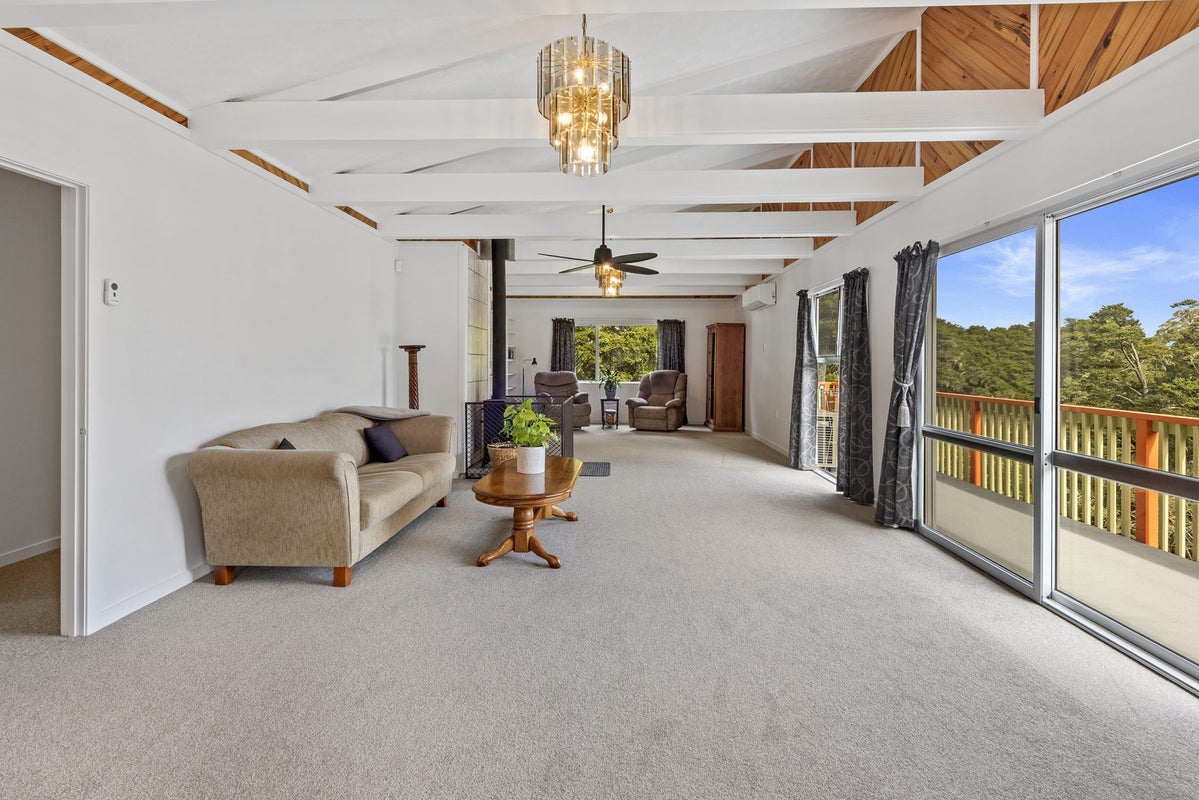 23 Pearson Road, Whangarei - Carousel 1