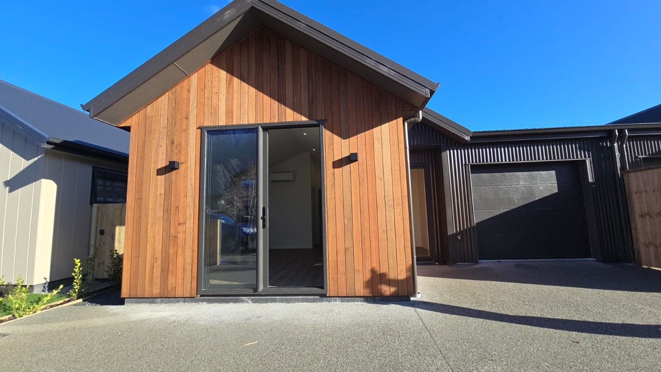 14 Shoveler Road, Jacks Point, Queenstown - Carousel 1