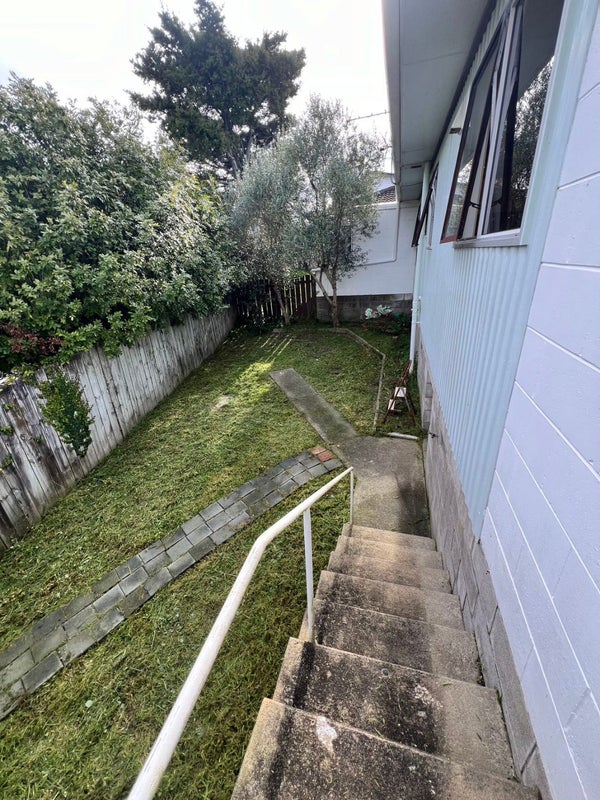 2/48 Jutland Road, Hauraki, Auckland - Carousel 11