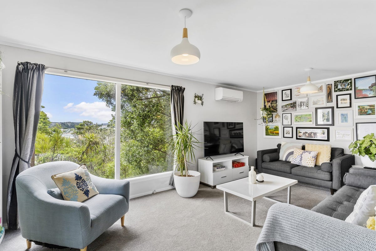 1/83 Quebec Street, Kingston, Wellington - Carousel 1