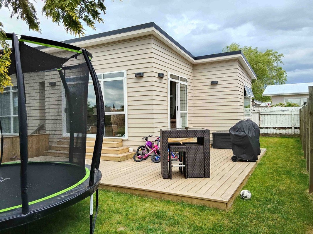 10 Cohen Place, Milson, Palmerston North - Carousel 18