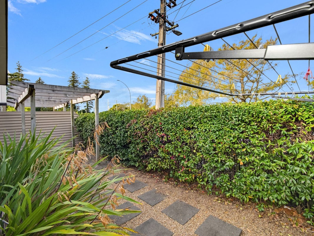 4/240 Old Farm Road, Hillcrest, Hamilton - Carousel 24