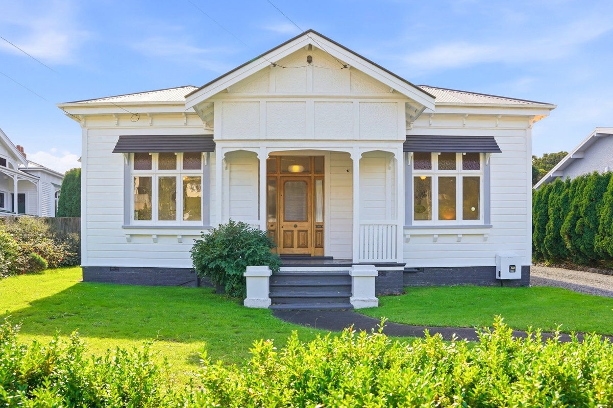 80 Great North Road, Saint Johns Hill, Whanganui - Carousel 1