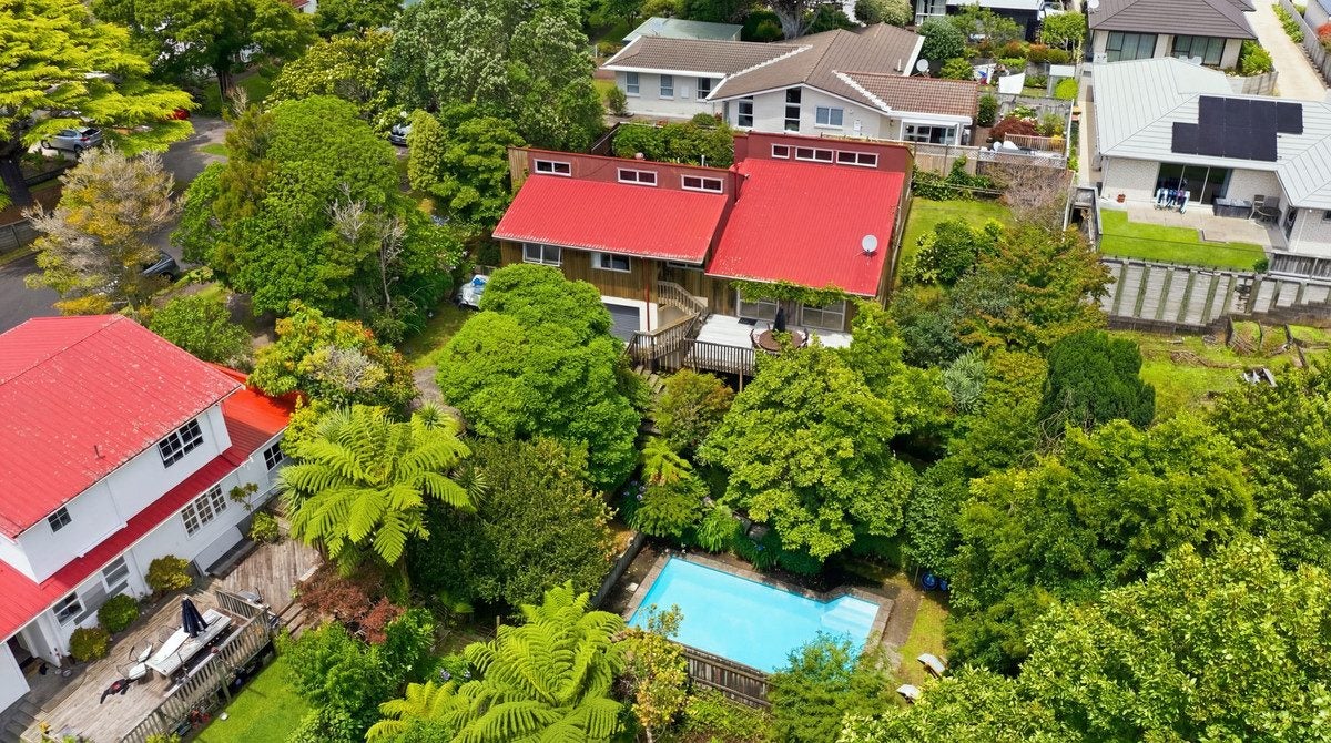 5 Magnolia Drive, Westown, New Plymouth - Carousel 30