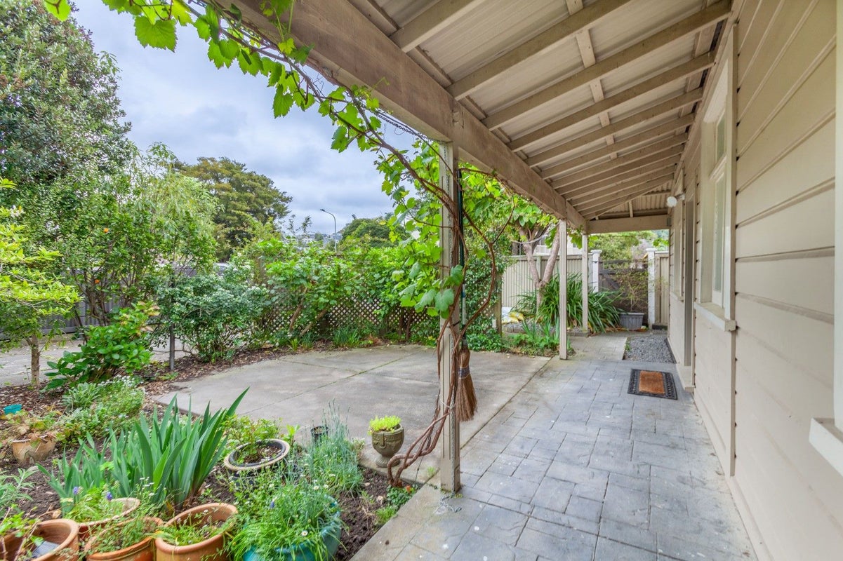 2 Mcdonald Street, Napier South, Napier - Carousel 2