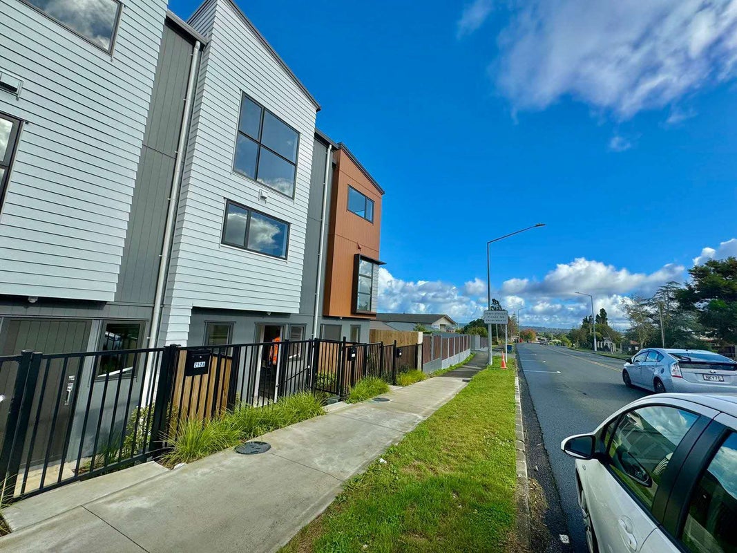 0 Great North Road, Westmere, WHANGANUI - Carousel 1