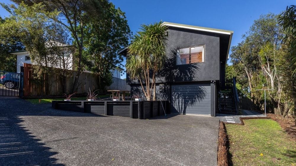 1/19 Darcy Place, Massey, Auckland - Carousel 1
