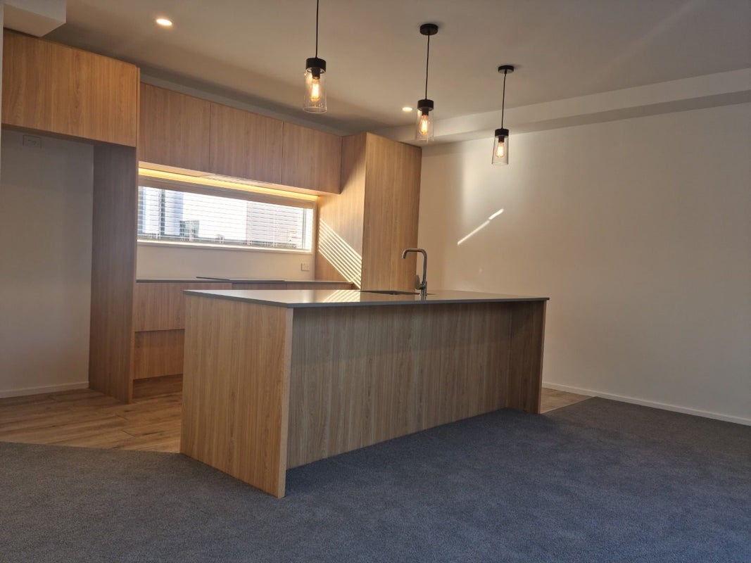 2/173 Edgeware Road, Edgeware, Christchurch - Carousel 2