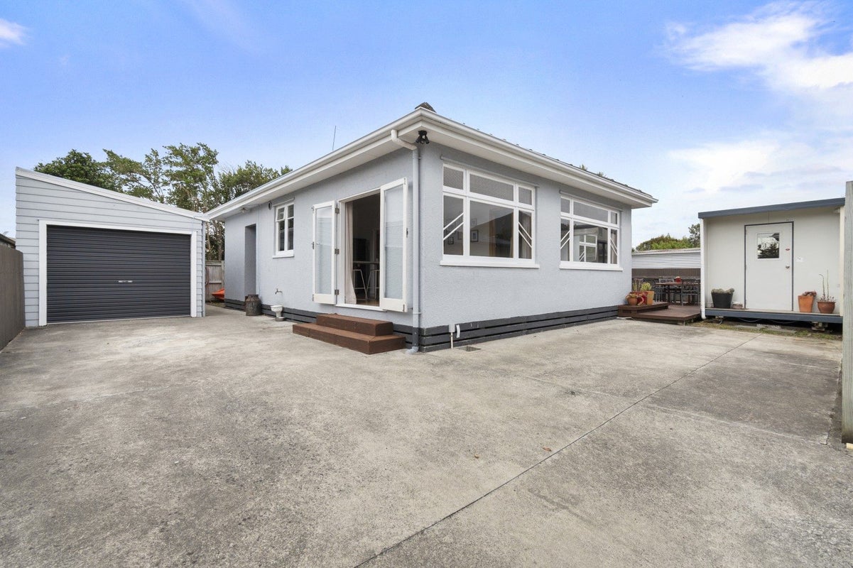60A Church Street, Awapuni, Palmerston North - Carousel 1