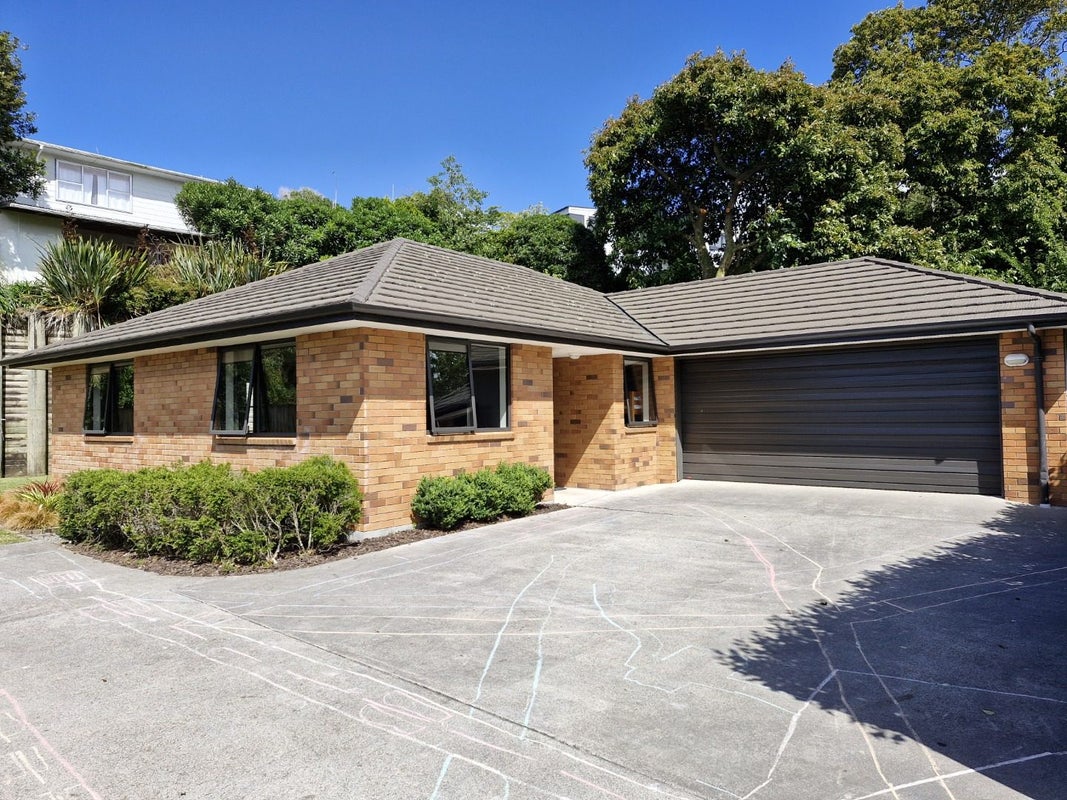 83B Mangorei Road, Strandon, New Plymouth - Carousel 2