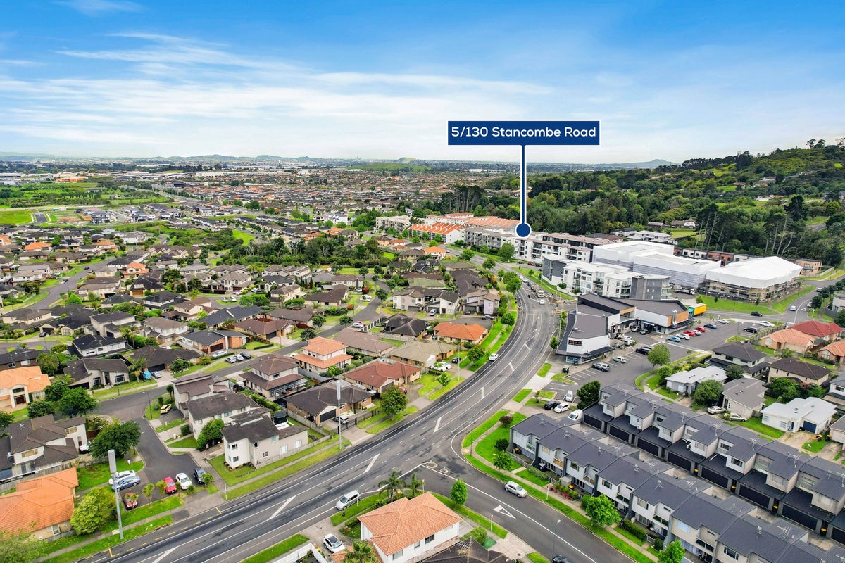 5/130 Stancombe Road, Flat Bush, Auckland - Carousel 20