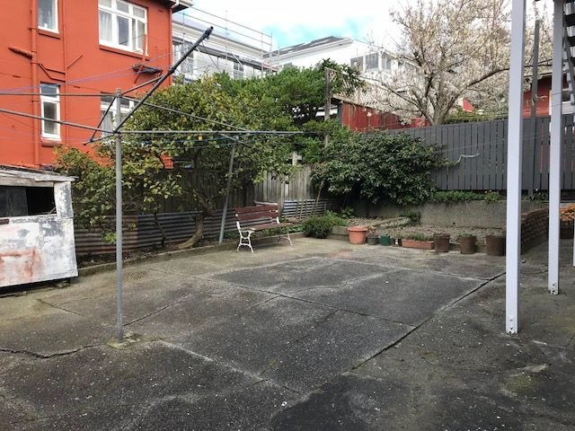 5 Moncrieff Street, Mount Victoria, Wellington - Carousel 14