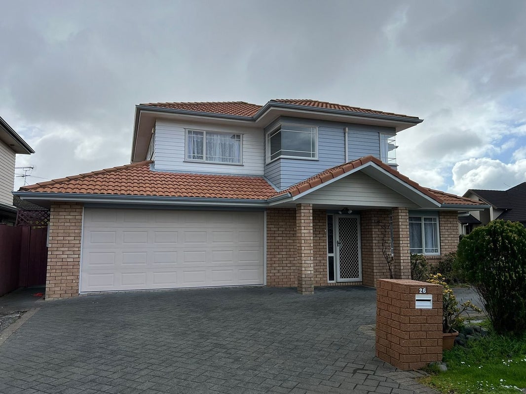 26 Cyril French Drive, Flat Bush, Auckland - Carousel 1