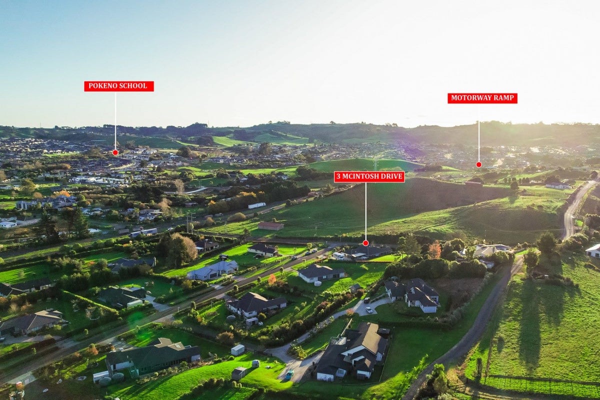 3 Mcintosh Drive, Pokeno - Carousel 23