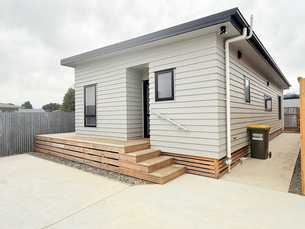 11A Vogel Street, Levin, Levin - Carousel 1