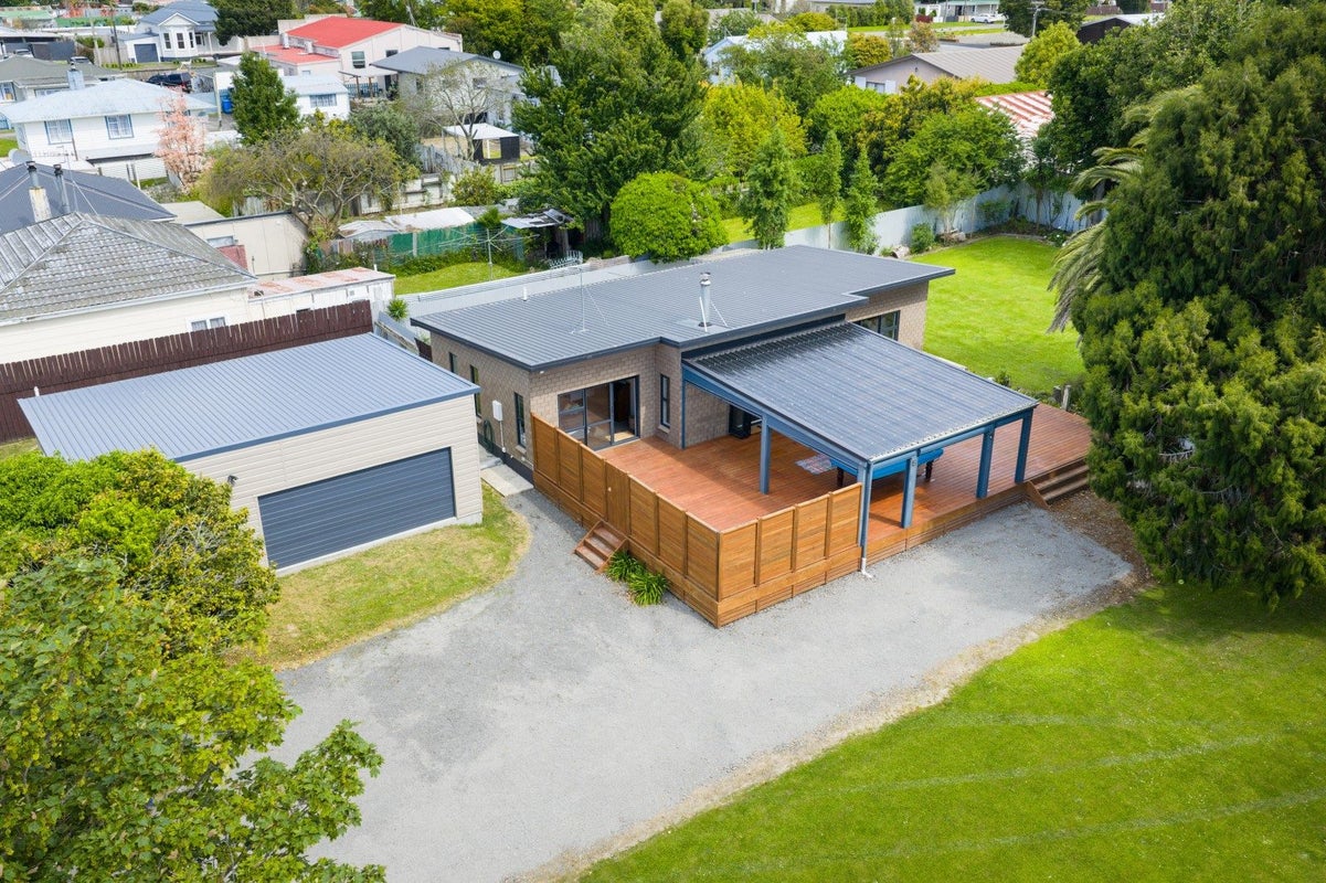 10 Stout Street, Shannon, Shannon - Carousel 1