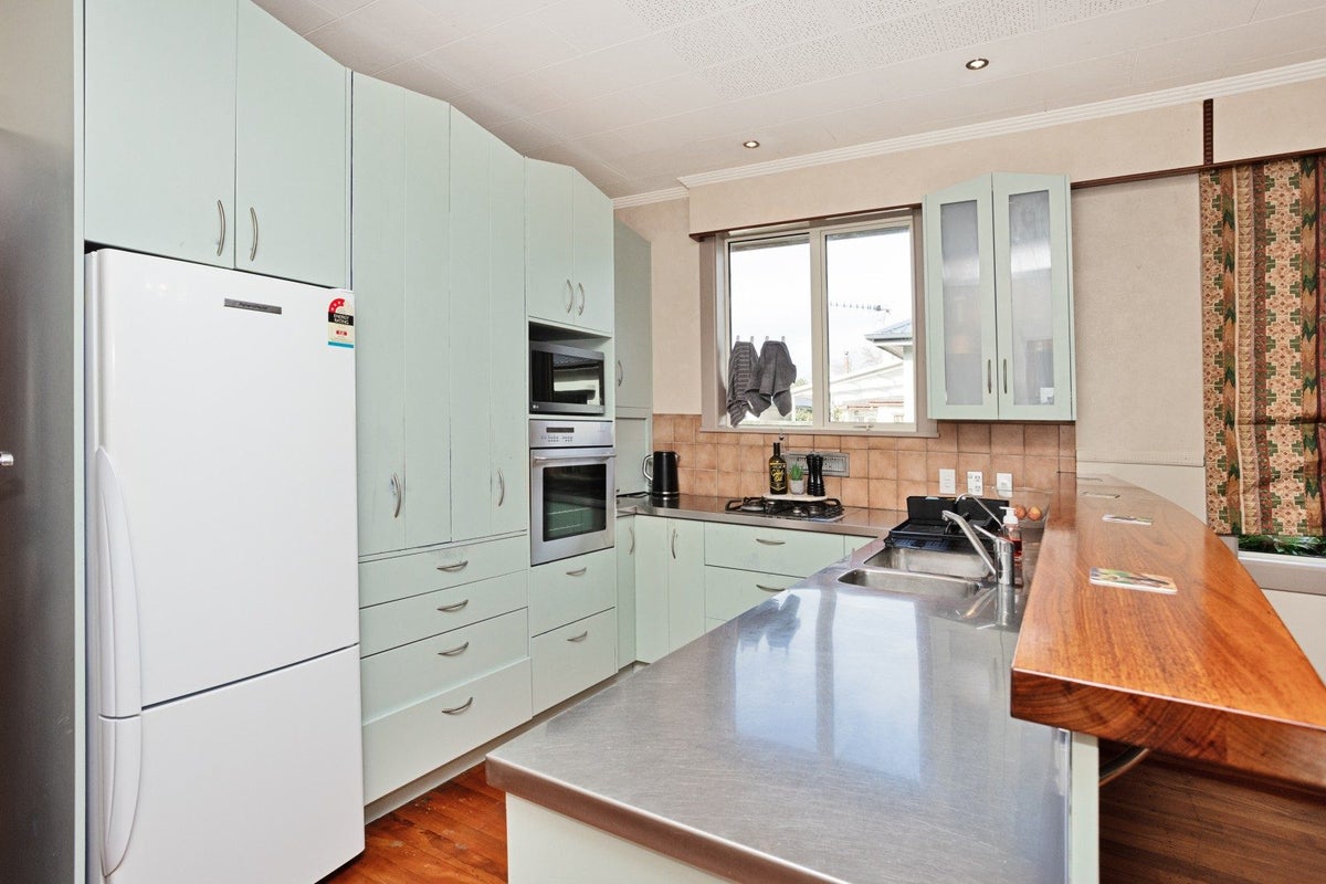 131 Joseph Street, Waverley, Invercargill - Carousel 2