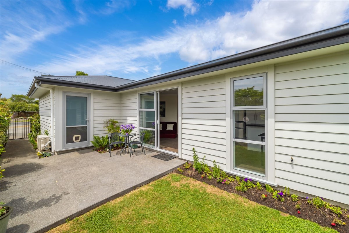 1/2 Flemington Avenue, North New Brighton, Christchurch - Carousel 1