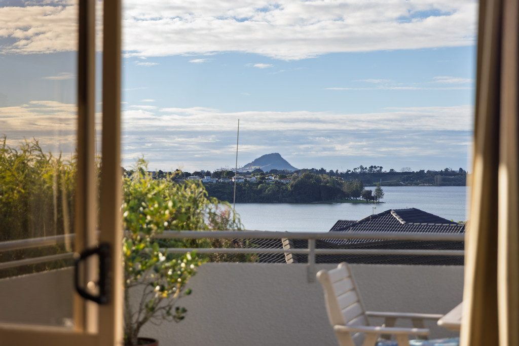 4 Village Way, Welcome Bay, Tauranga - Carousel 2