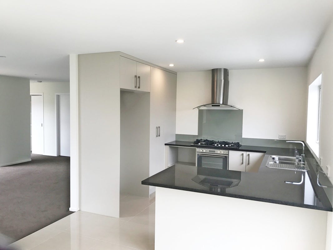 5 Aruna Place, Favona, Auckland - Carousel 2