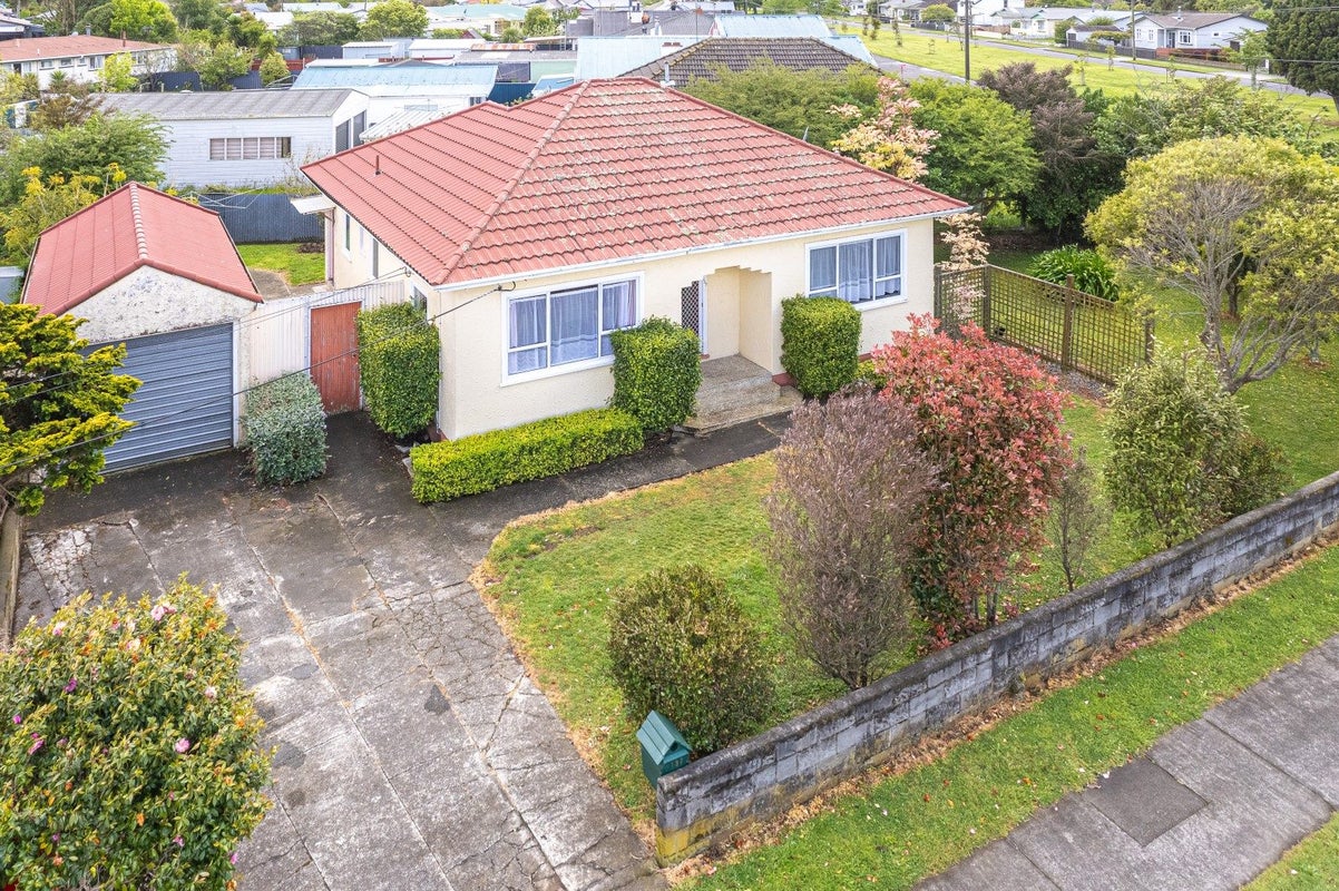 137 Duncan Street, Whanganui East, Whanganui - Carousel 2