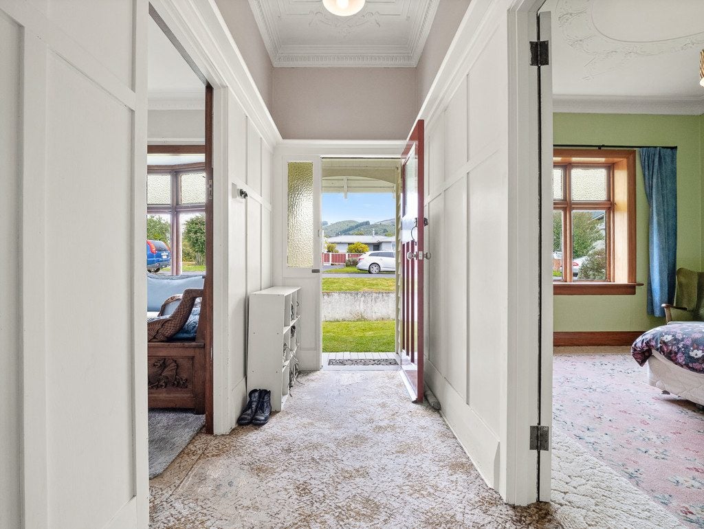 4 Constant Street, Sawyers Bay, Port Chalmers - Carousel 2