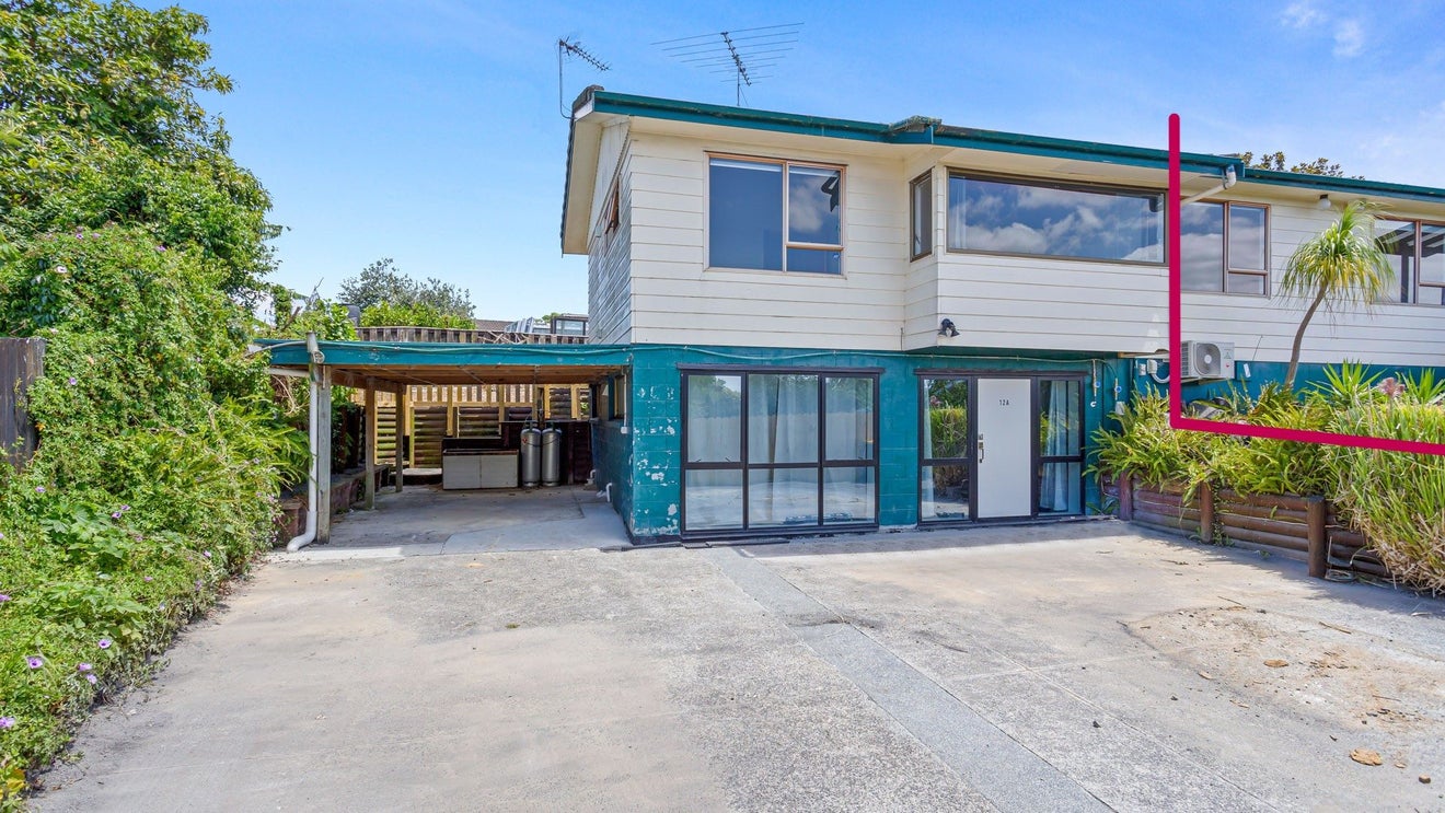 12 Ribot Place, Randwick Park, Auckland - Carousel 1
