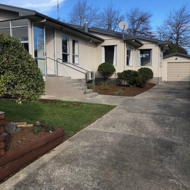 15 Blackwood Street, Wakatu, Nelson - Carousel 1