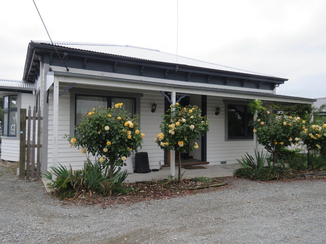9 South Terrace Road, Geraldine - Carousel 1