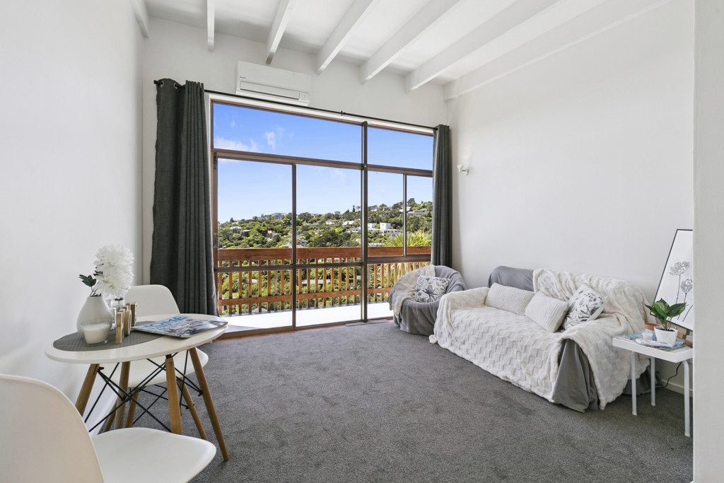 1/17 Wrights Hill Road, Karori, Wellington - Carousel 2