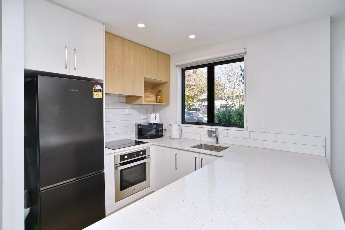 1/7 Hume Street, Sydenham, Christchurch - Carousel 2