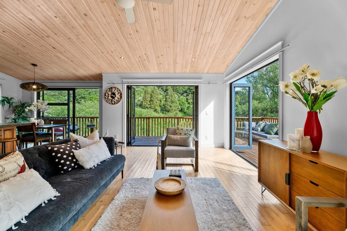 99 Onetangi Road, Waiheke Island, Waiheke Island - Carousel 1