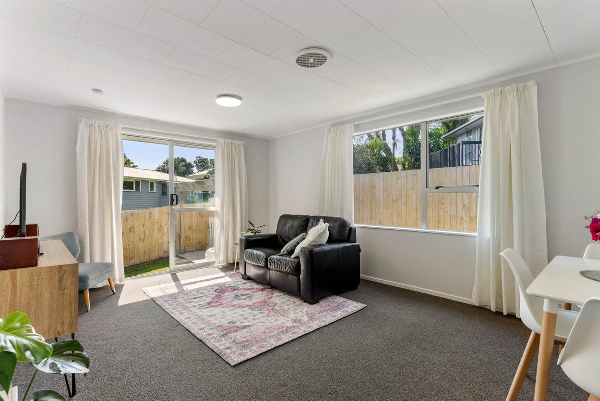 2/63 Rosier Road, Glen Eden, Auckland - Carousel 2