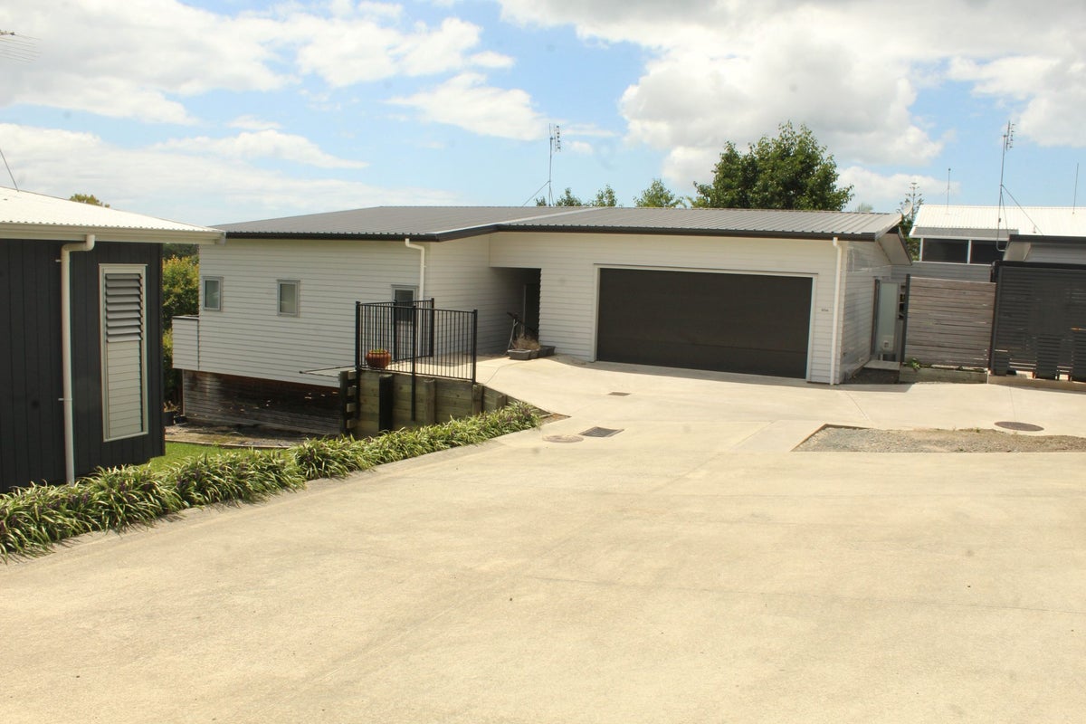 35A Gledstane Road, Stanmore Bay, Whangaparaoa - Carousel 1