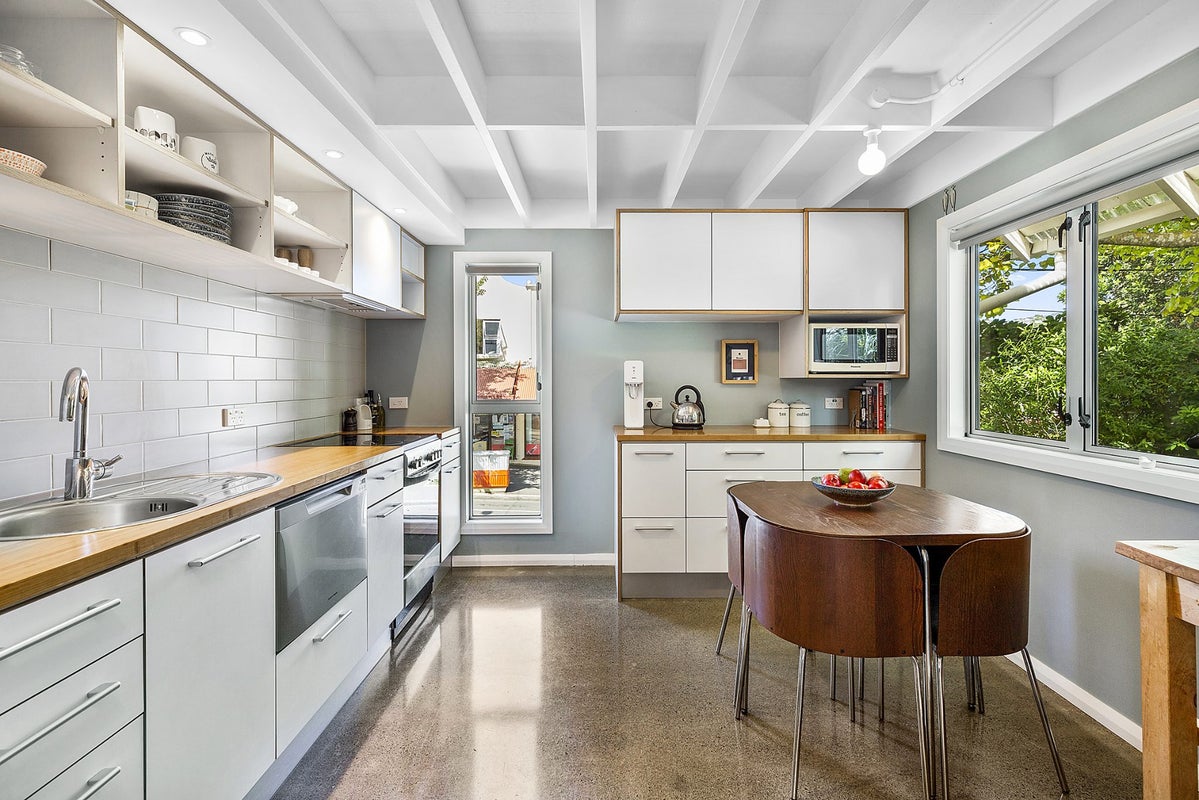 30A Cleveland Street, Brooklyn, Wellington - Carousel 2