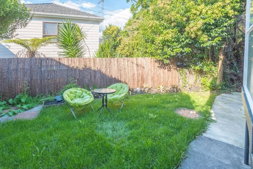2/27 Parkhill Road, Howick, Auckland - Carousel 13