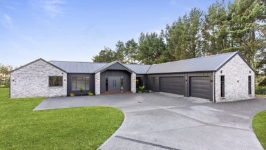 29 Old Farm Lane, Karaka, Papakura - Carousel 1