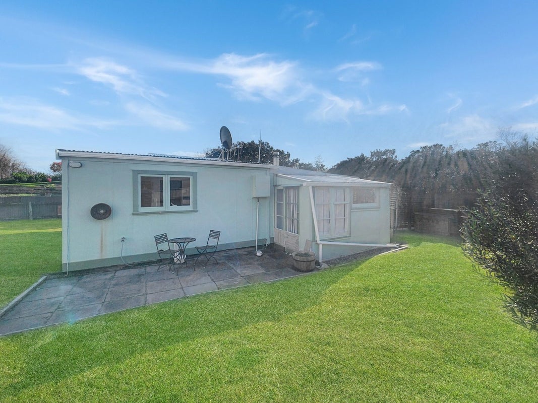 23 Linklater Avenue, Foxton Beach, Foxton - Carousel 10