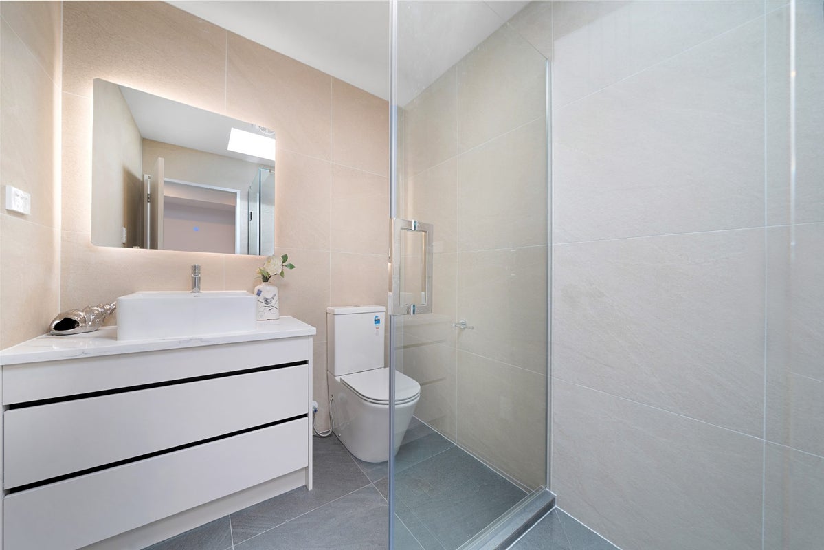 7/14 Akehurst Avenue, New Lynn, Auckland - Carousel 46