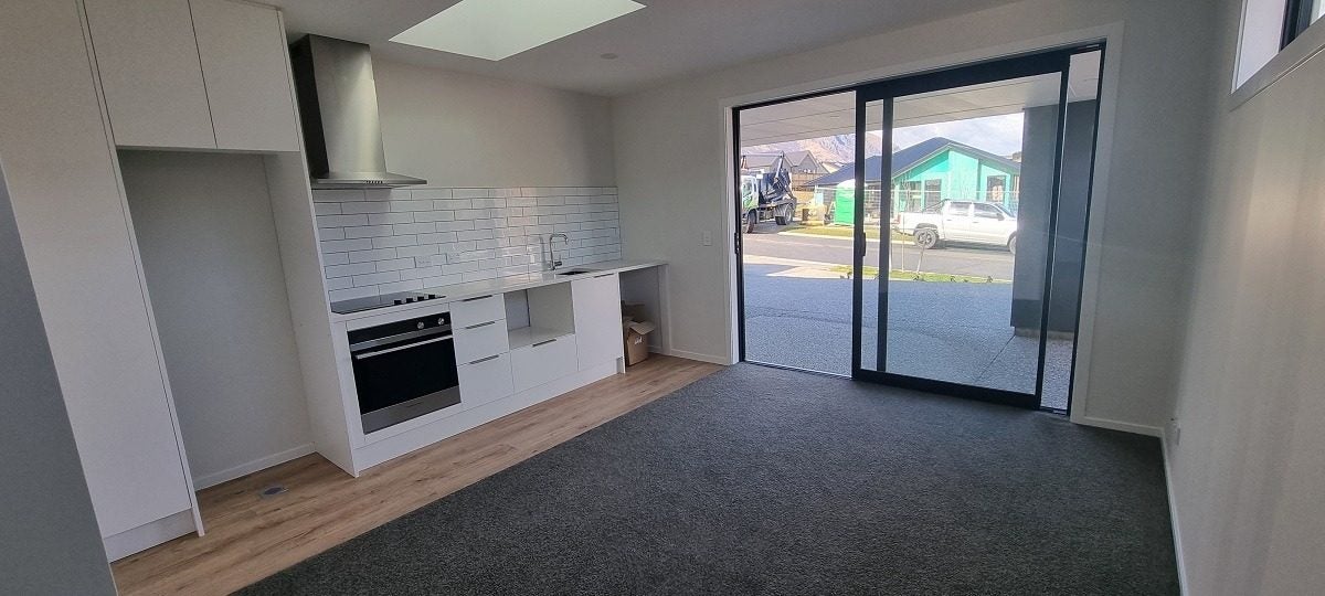 8 Leicester Street, Jacks Point, Queenstown - Carousel 2