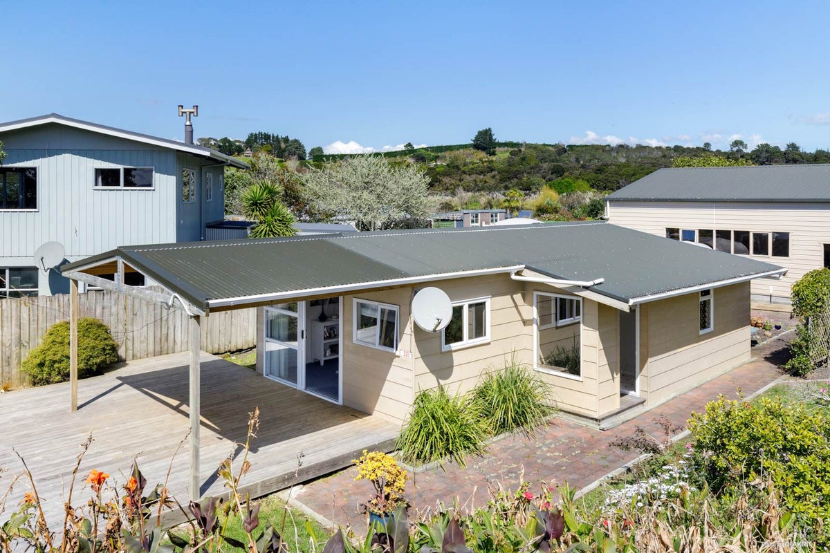 321 Big Bay Road, Manukau Heads, Awhitu - Carousel 2