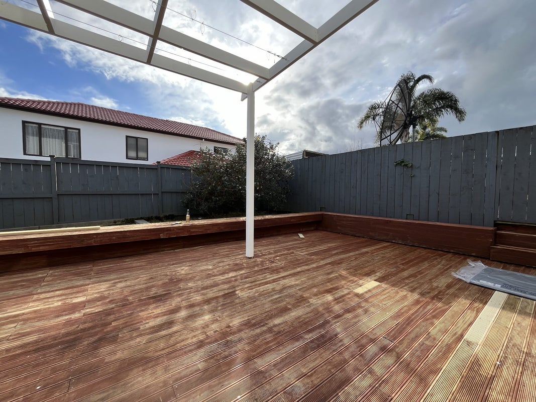 41 Valderama Drive, Flat Bush, Auckland - Carousel 17