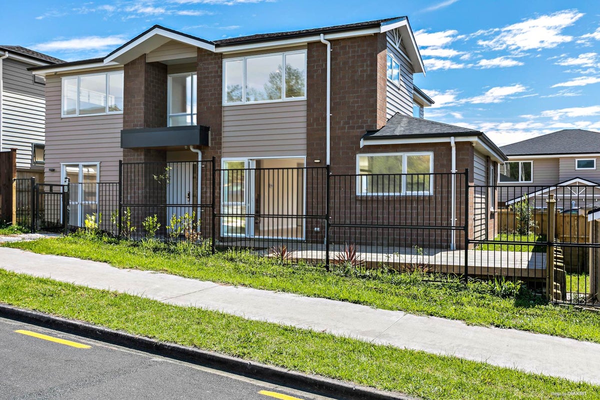 27 Fishwicke Lane, Albany, Auckland - Carousel 1